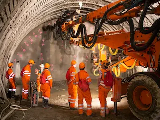 Remote Mining Air Compressor Case Studies & Operational Lessons